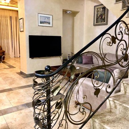 Luxury Tumanyan Apartment Erevan Esterno foto