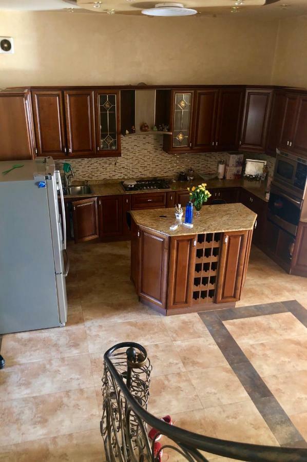 Luxury Tumanyan Apartment Erevan Esterno foto